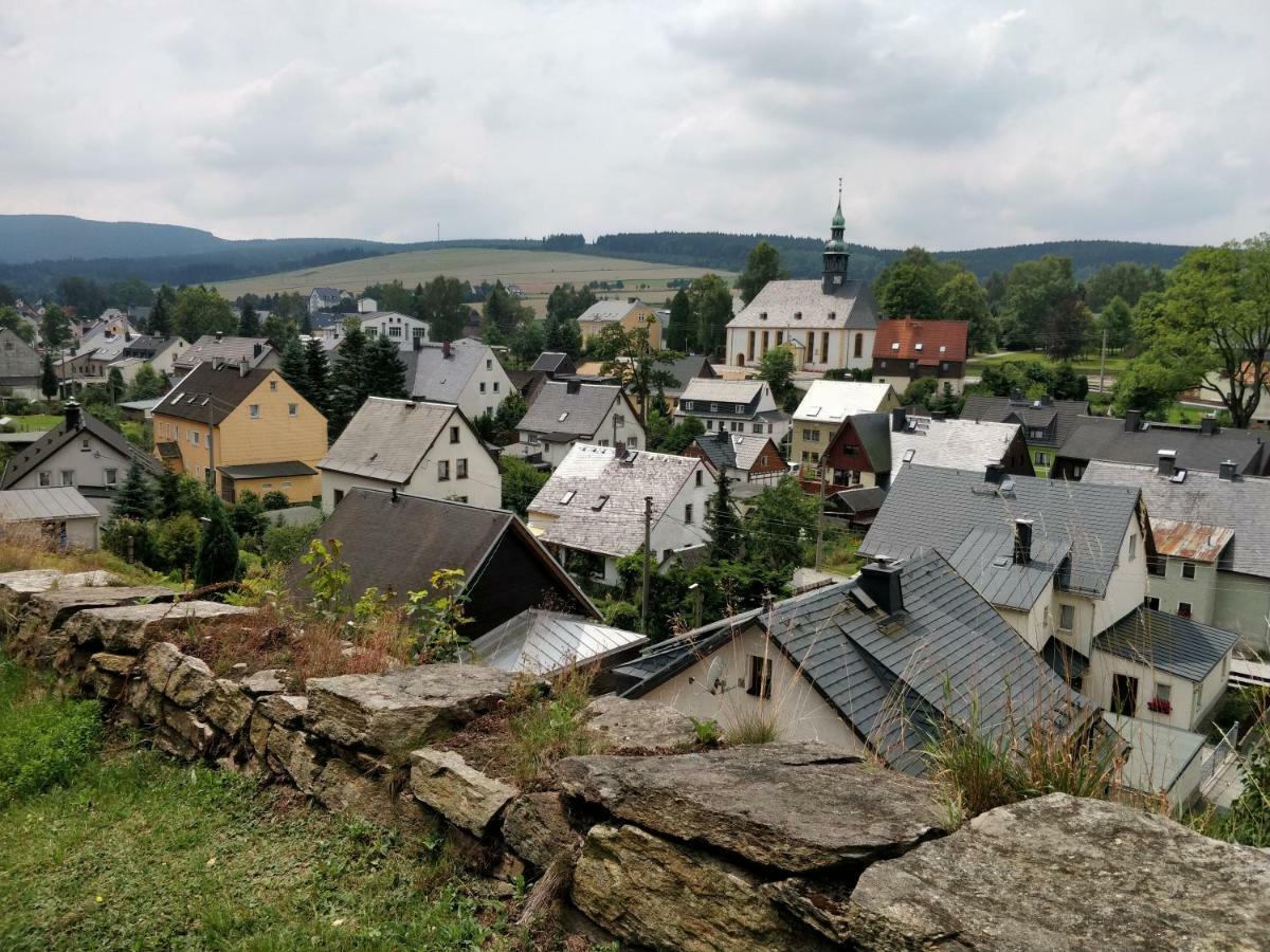 Ferienwohnung Bimmelbahn-Blick Neudorf  Bagian luar foto